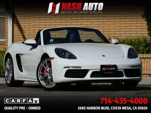 Used 2017 Porsche 718 Boxster S image 3