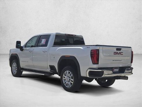 Used 2024 GMC Sierra 2500 SLT w/ SLT Premium Package AWD/4WD image 8