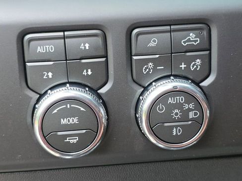 New 2026 GMC Sierra 3500 Denali Ultimate AWD/4WD image 30