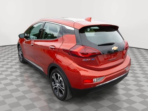 Used 2020 Chevrolet Bolt Premier FWD image 7