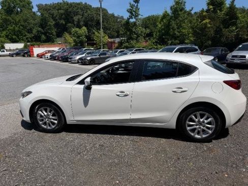 Used 2014 MAZDA MAZDA3 i Touring FWD image 2