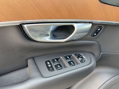 Certified 2023 Volvo XC90 B6 Plus w/ Protection Package Premier image 27