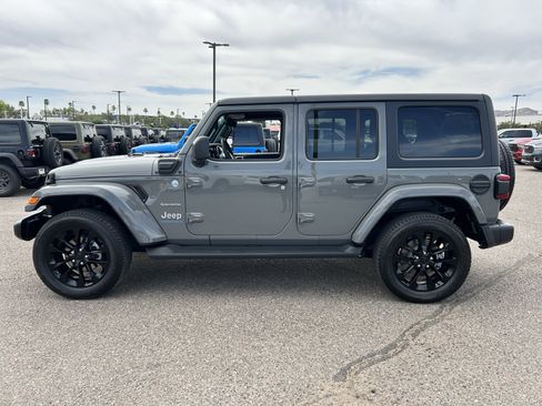 Certified 2023 Jeep Wrangler Sahara image 4