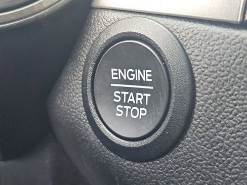 Used 2025 Ford Escape Active AWD/4WD image 14