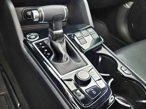 Certified 2024 Kia Sportage SX image 35