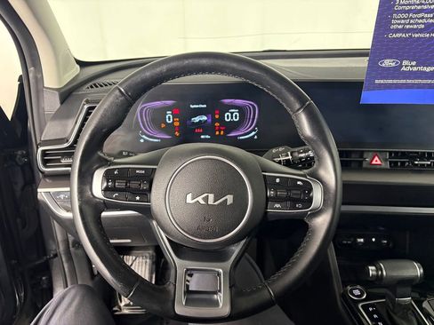 Used 2024 Kia Sportage EX AWD/4WD image 15
