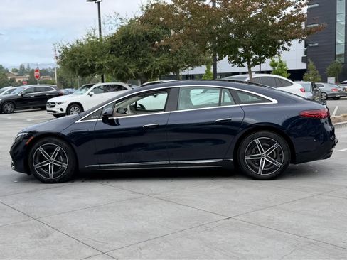 Used 2023 Mercedes-Benz EQS 450+ 4MATIC Sedan image 3