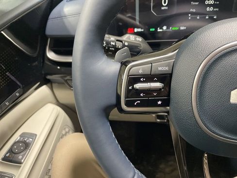 New 2026 Kia Carnival SX Prestige image 25