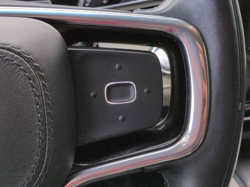 Used 2024 Lincoln Nautilus Reserve image 24