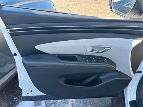 Used 2023 Hyundai Tucson SEL image 16