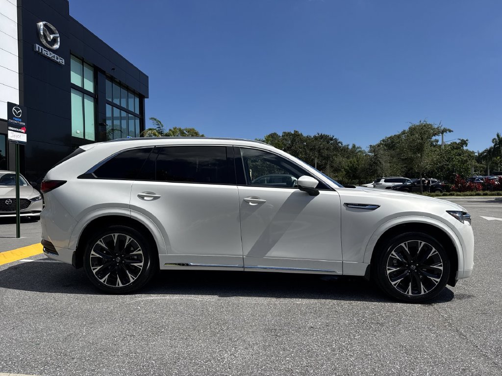 Certified 2025 MAZDA CX-90 3.3 Turbo S w/ Premium Package AWD/4WD image 23