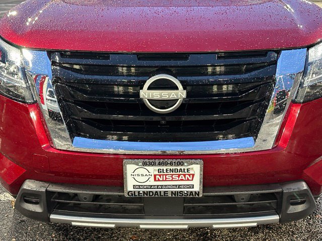Used 2023 Nissan Pathfinder Platinum AWD/4WD image 8