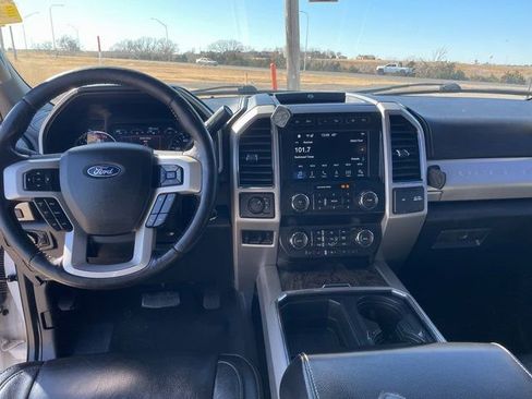 Used 2019 Ford F450 Lariat w/ Lariat Ultimate Package image 27