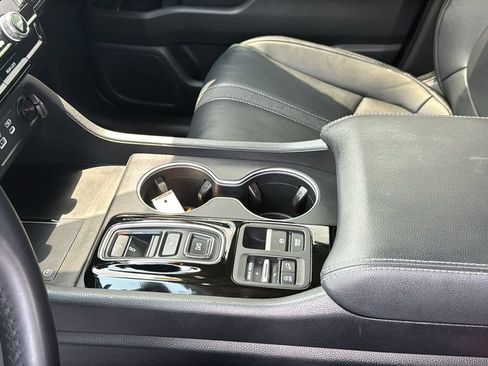 Used 2023 Honda Pilot Touring image 21