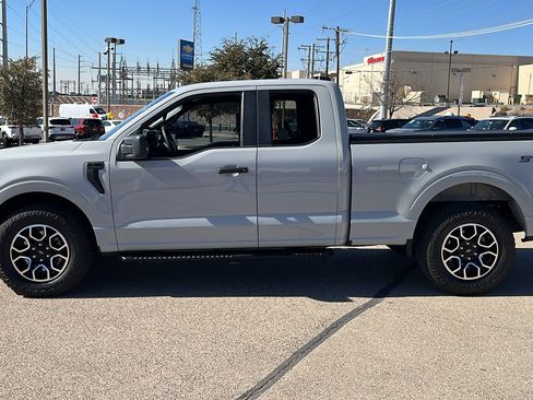 Used 2023 Ford F150 XL w/ STX Appearance Package image 4
