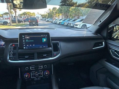 Used 2024 Chevrolet Tahoe Z71 w/ Luxury Package image 17