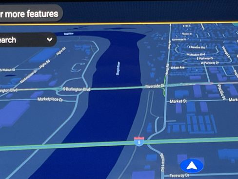 Used 2025 Chevrolet Silverado 3500 LT w/ Convenience Package image 15