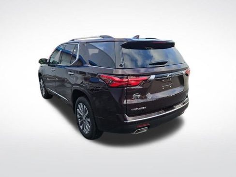 Certified 2023 Chevrolet Traverse Premier w/ LPO, Floor Liner Package image 5