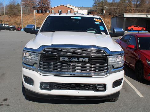 Used 2019 RAM 3500 Limited image 2