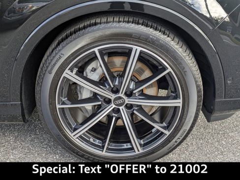 Certified 2024 Audi Q7 3.0T Prestige image 14