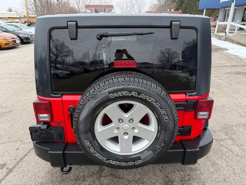 Used 2015 Jeep Wrangler Unlimited Sport w/ Quick Order Package 24S image 8