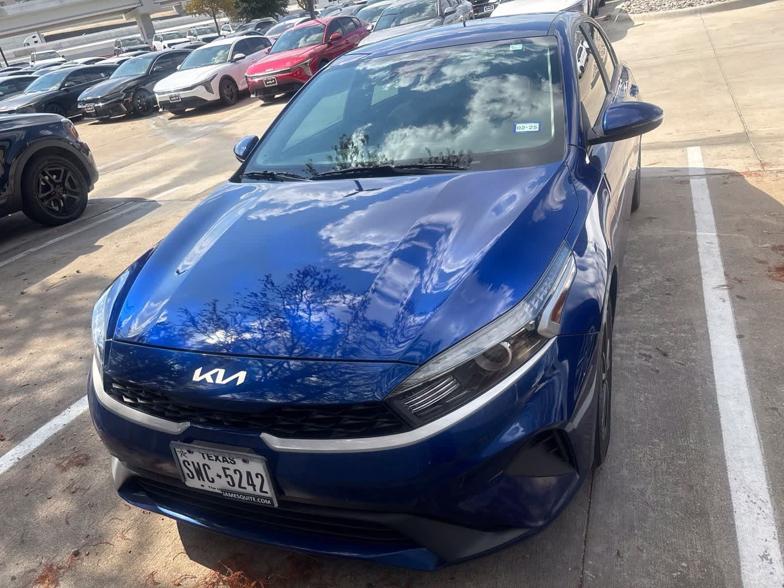 Certified 2023 Kia Forte LXS w/ LXS Technology Package FWD image 2