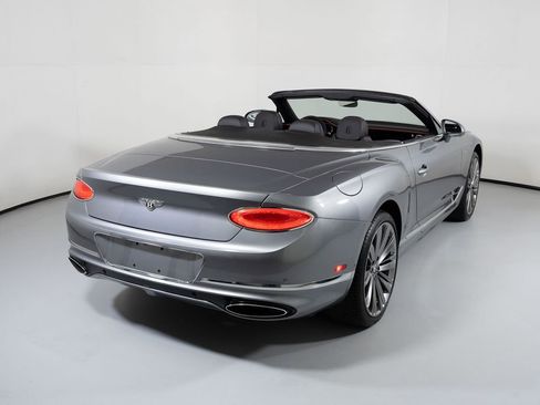 Used 2023 Bentley Continental GT Speed image 2