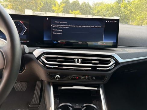 Certified 2023 BMW 330i xDrive Sedan w/ Premium Package AWD/4WD image 23