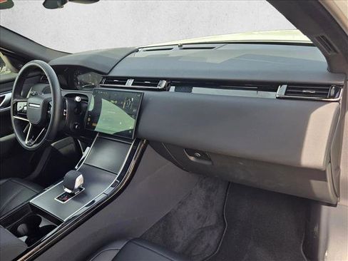 Used 2026 Land Rover Range Rover Velar S image 22
