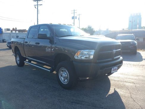 Used 2016 RAM 2500 Tradesman w/ Popular Equipment Group AWD/4WD image 3