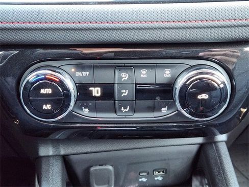 Used 2025 Chevrolet TrailBlazer RS w/ Convenience Package image 15