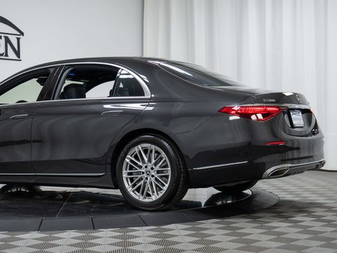 Used 2022 Mercedes-Benz S 580 4MATIC Sedan image 29