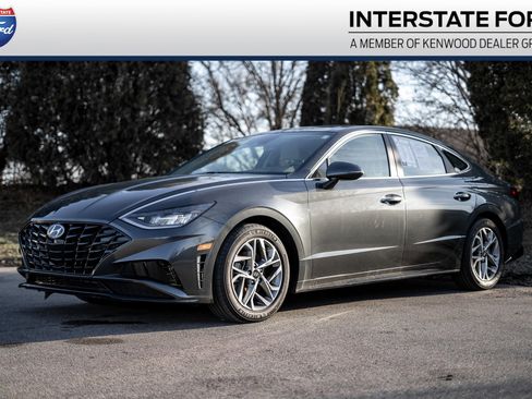 Used 2023 Hyundai Sonata SEL w/ Convenience Package image 1