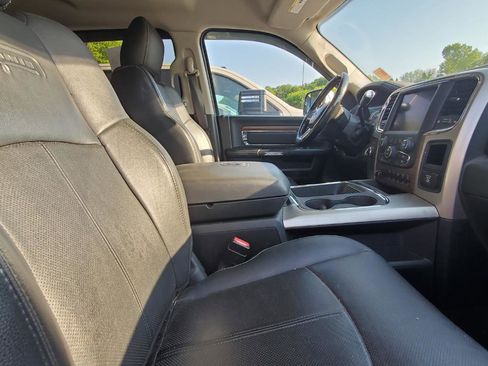 Used 2018 RAM 2500 Laramie AWD/4WD image 4