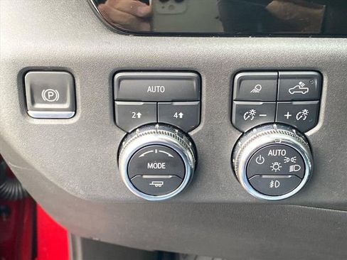 Used 2023 GMC Sierra 1500 SLT w/ SLT Premium Package image 23