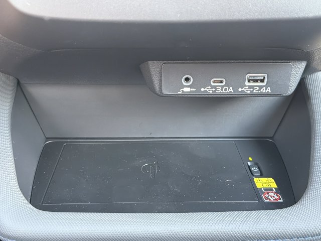 New 2026 Subaru Forester Premium AWD/4WD image 17