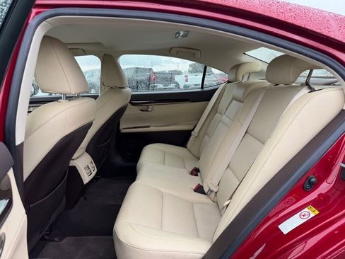 Used 2017 Lexus ES 350 350 w/ Premium Package image 15