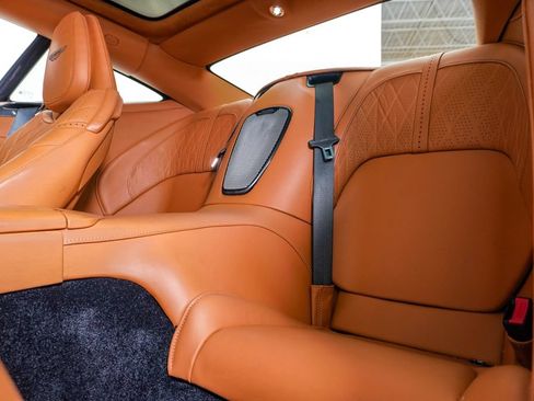 Used 2025 Aston Martin DB12 Coupe RWD image 23