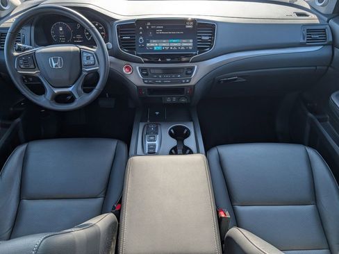 Used 2025 Honda Ridgeline RTL image 18