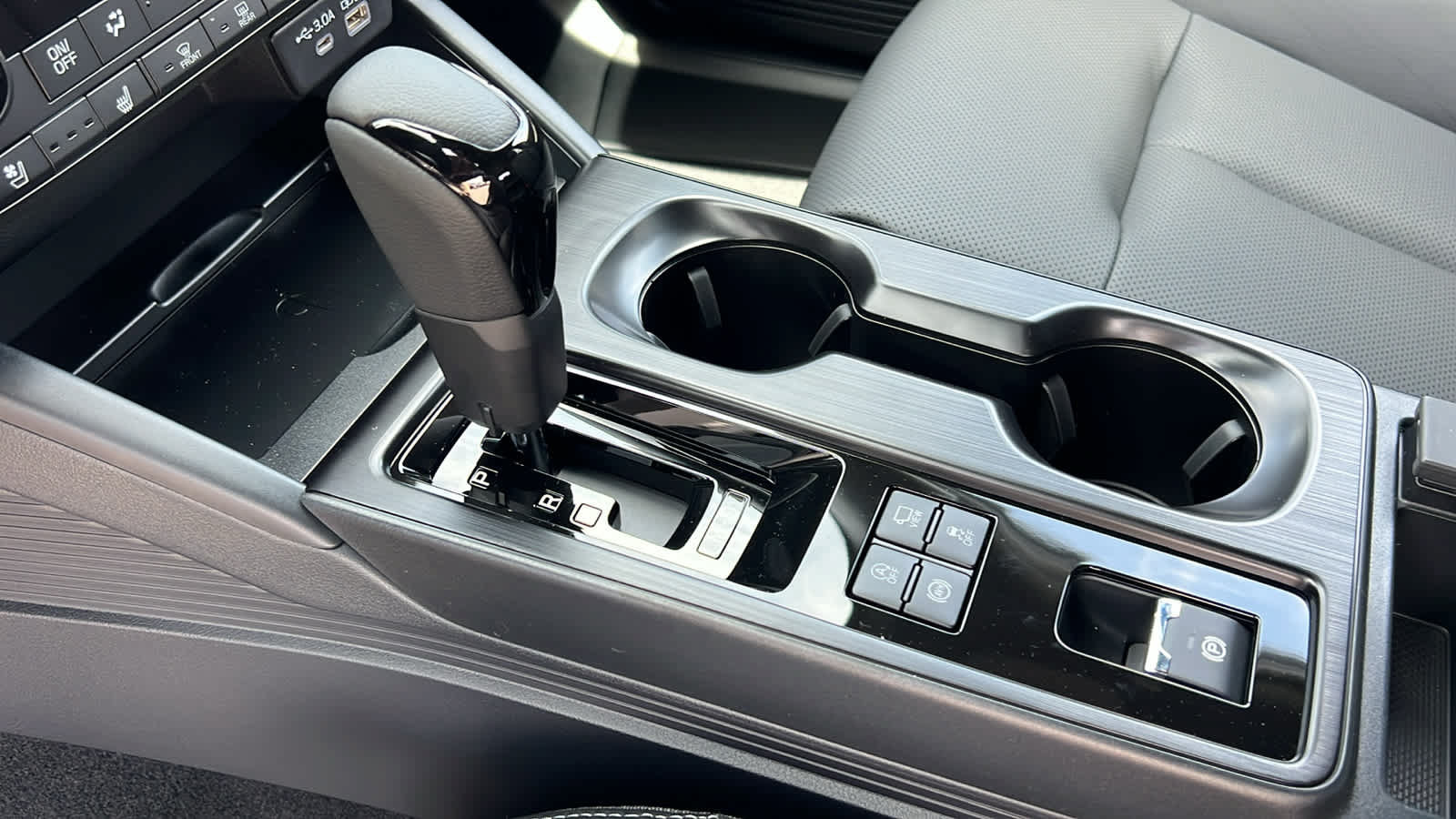 New 2026 Subaru Outback Touring XT AWD/4WD image 13