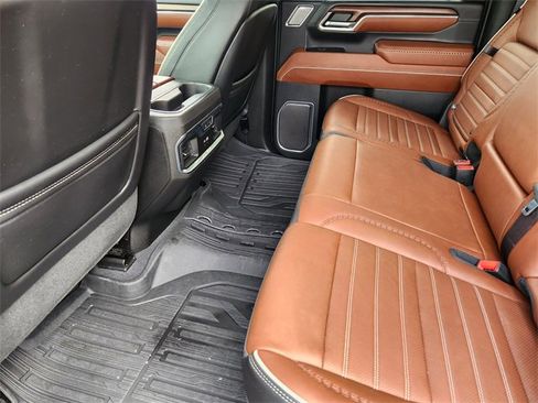 Used 2024 GMC Sierra 2500 Denali Ultimate w/ Max Trailering Package image 31