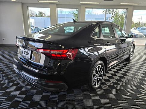 Used 2023 Volkswagen Jetta S w/ Driver Assistance Package FWD image 3