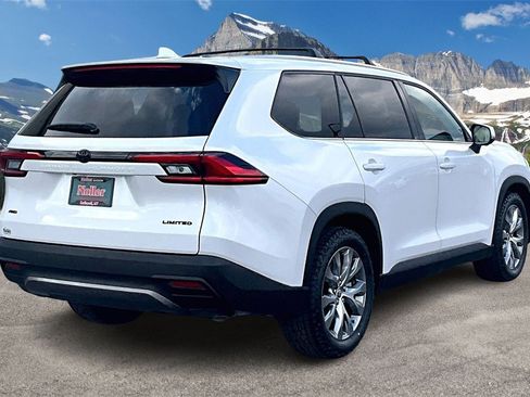 Used 2024 Toyota Grand Highlander Limited image 2