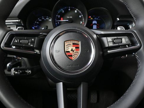 Certified 2026 Porsche Macan Turbo AWD/4WD image 8