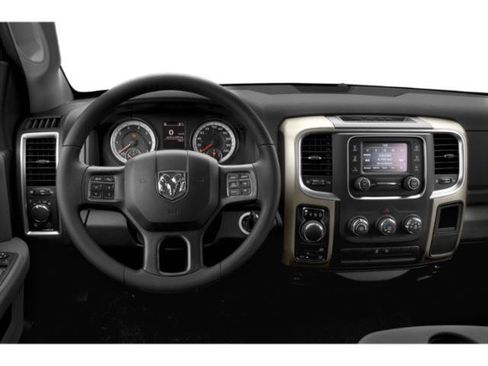 Used 2018 RAM 1500 Big Horn RWD image 10
