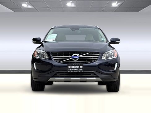 Used 2017 Volvo XC60 T6 Inscription w/ Preferred Option Package AWD/4WD image 5