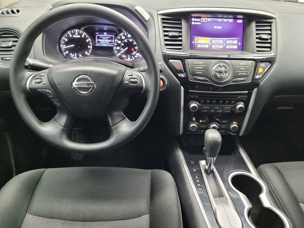 Used 2020 Nissan Pathfinder S FWD image 22