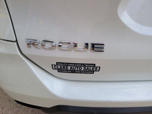 Used 2020 Nissan Rogue SV AWD/4WD image 9