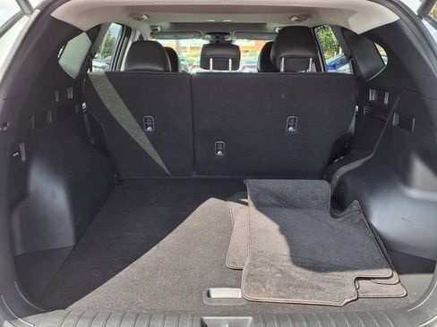 Used 2023 Hyundai Tucson SEL w/ Convenience Package FWD image 10