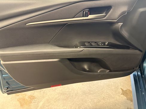 Used 2025 Toyota Camry LE FWD image 7